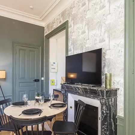 Bonappart 13 - Charme Napoleonien & Confort - Climatisation Apartment