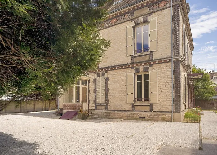 Bonappart 13 - Charme Napoleonien & Confort アパート トロワ