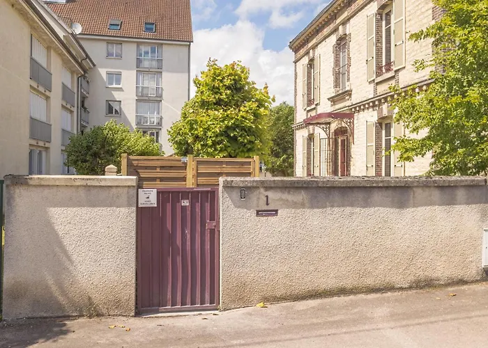 アパート Bonappart 13 - Charme Napoleonien & Confort *